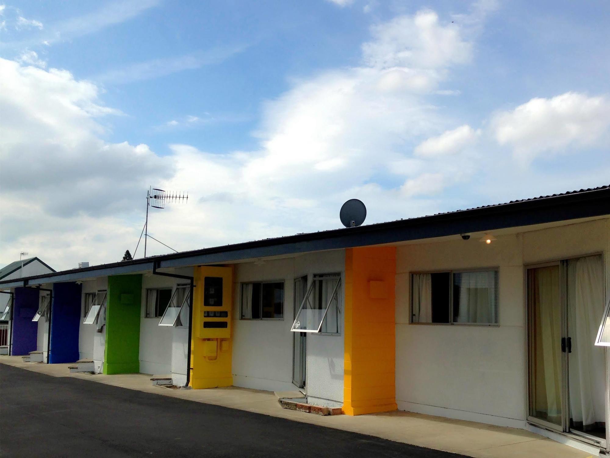 Rainbow Motel & Guest House Tauranga Exteriör bild